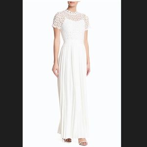 Crochet white lace dress. NWT. Size 6